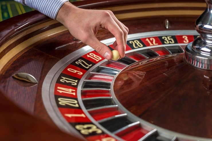 cz99 Aapke phone par slots, live tables aur bets — ek saath